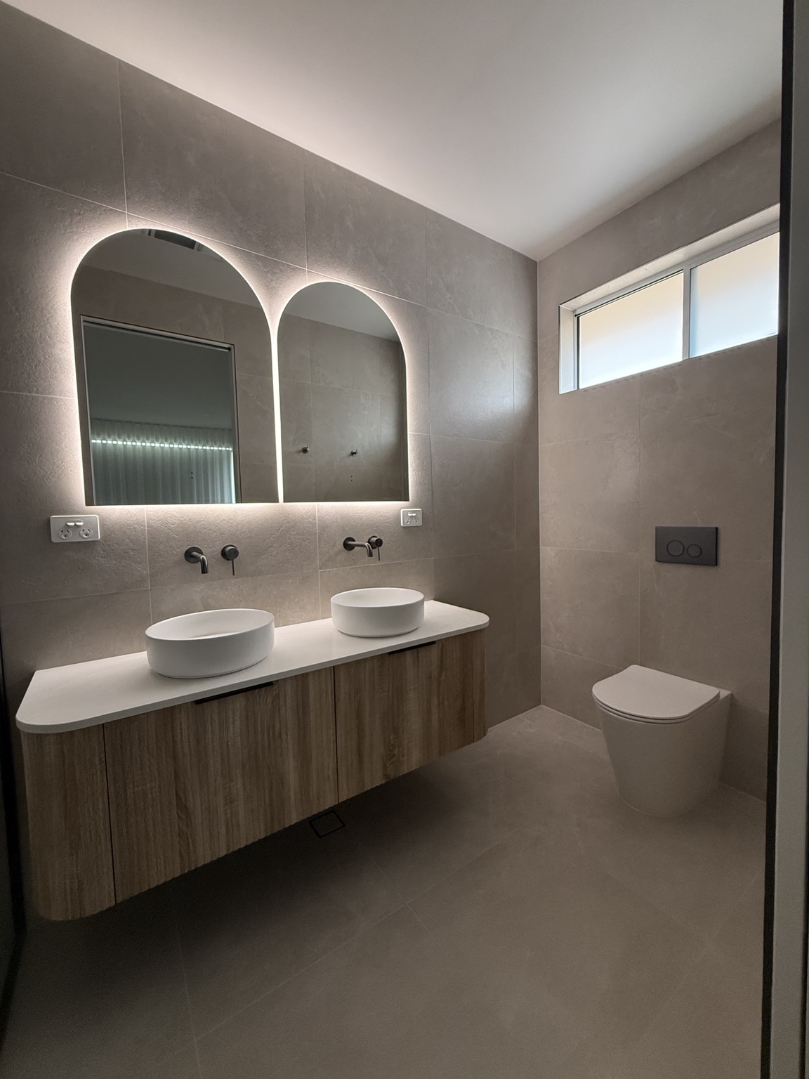 Cordeaux Heights Ensuite photo