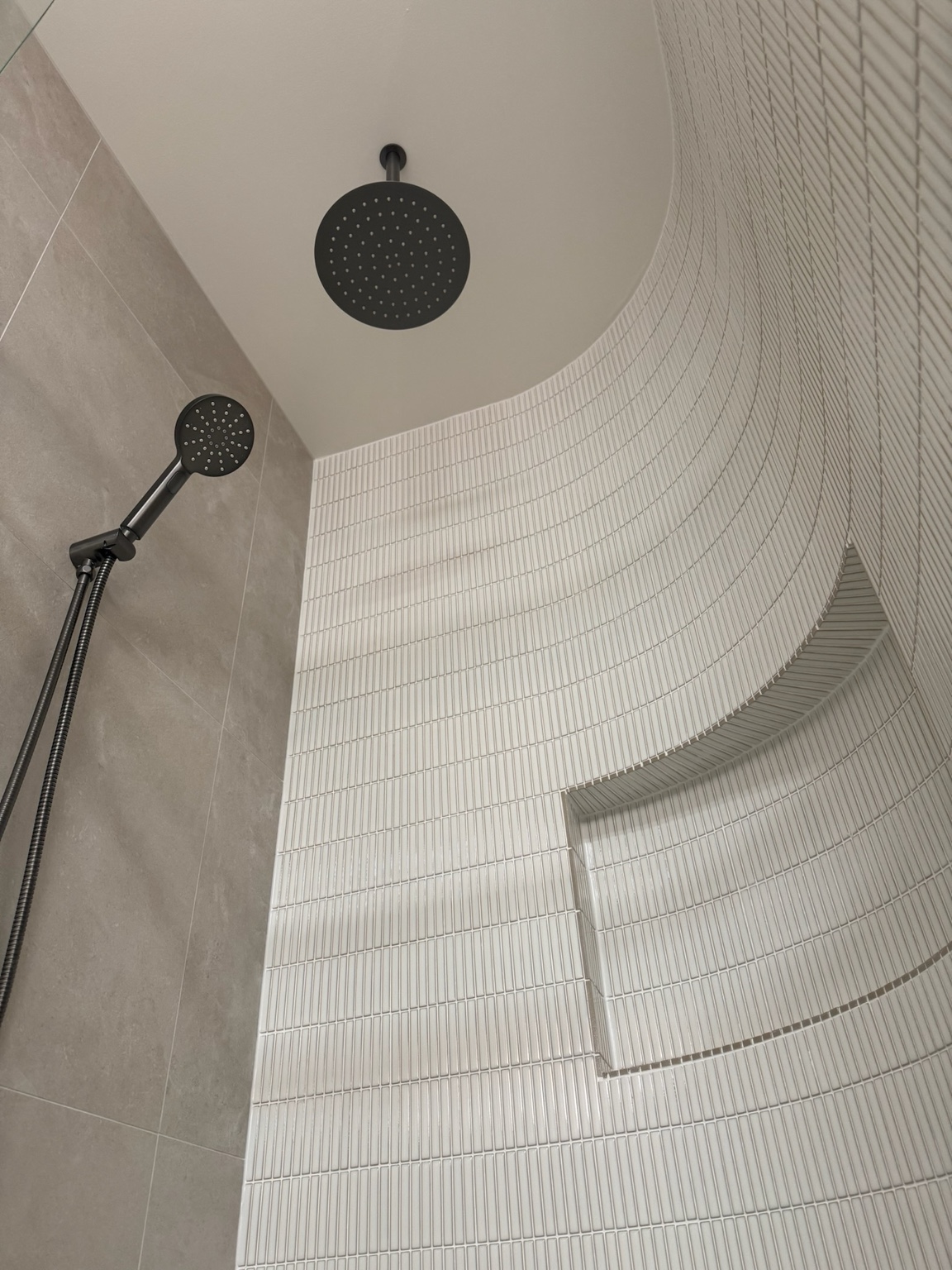 Cordeaux Heights Main Bathroom photo